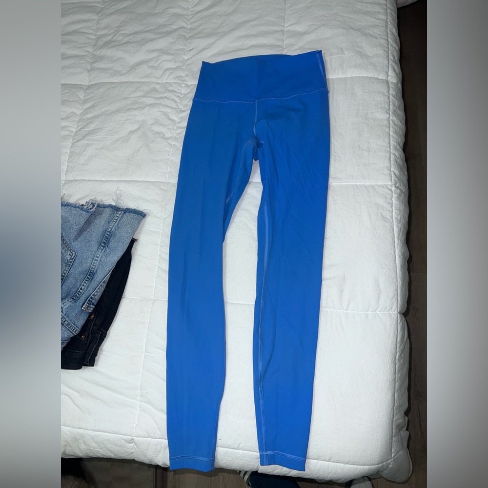 Lululemon leggings in blue Nile